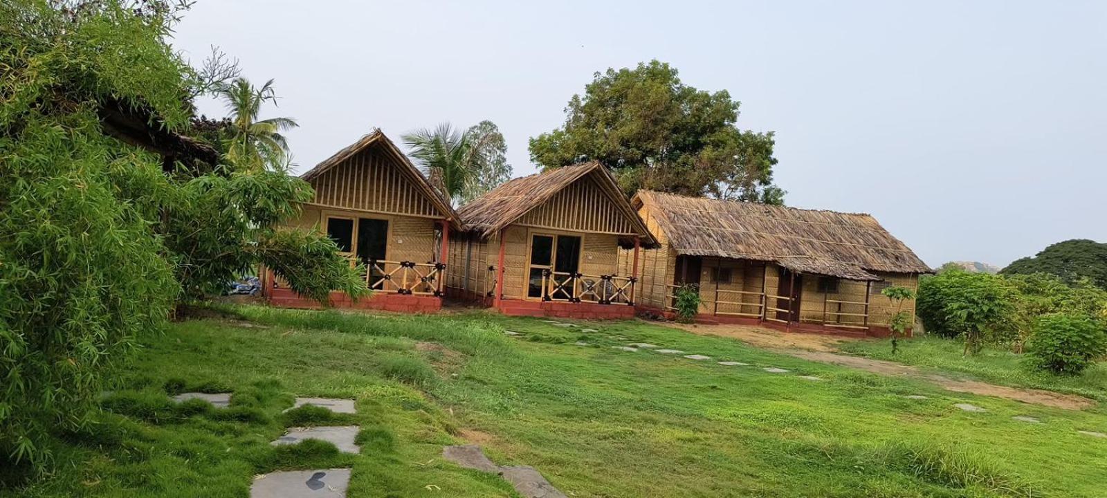 Banana Tree Home Stay ハンピ エクステリア 写真